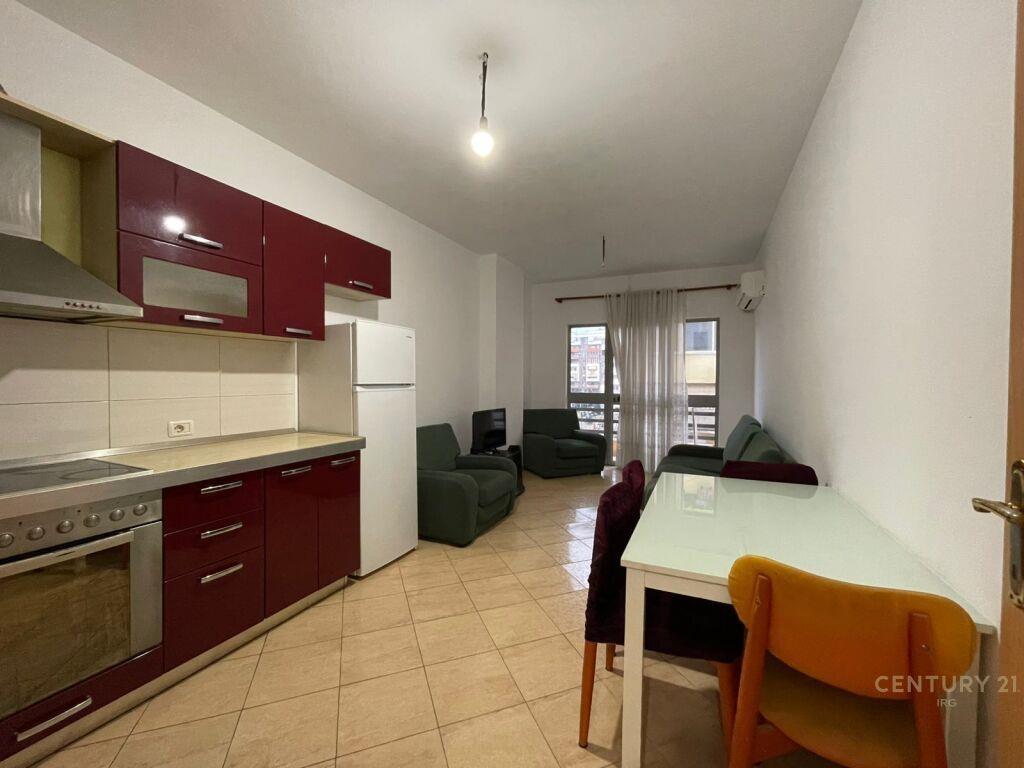 Qira Apartment 1+1+1 Astiri 410 € /Muaj