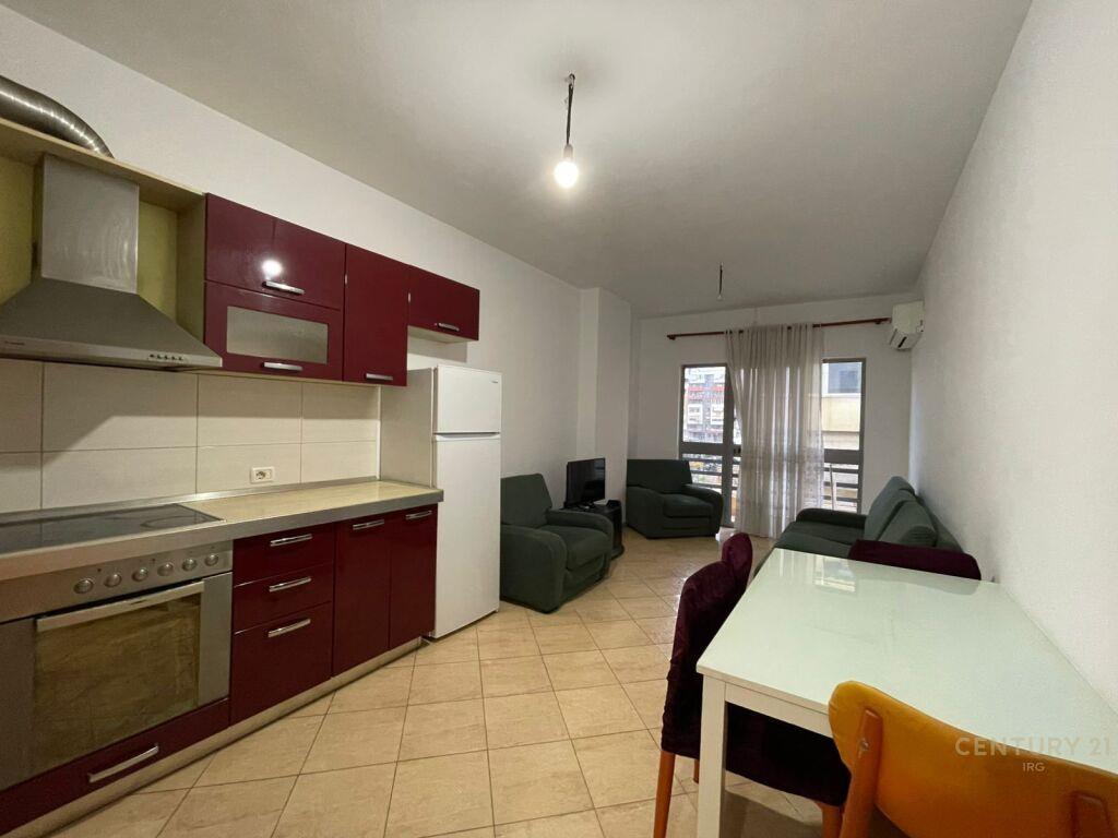Qira Apartment 1+1+1 Astiri 410 € /Muaj