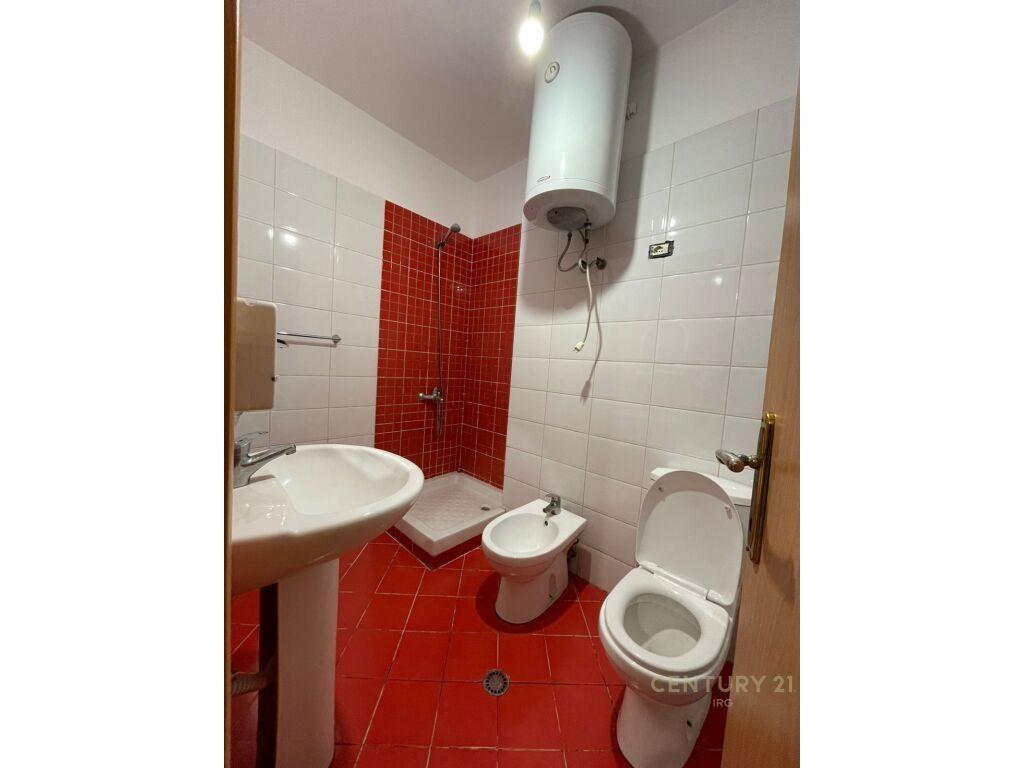 Qira Apartment 1+1+1 Astiri 410 € /Muaj