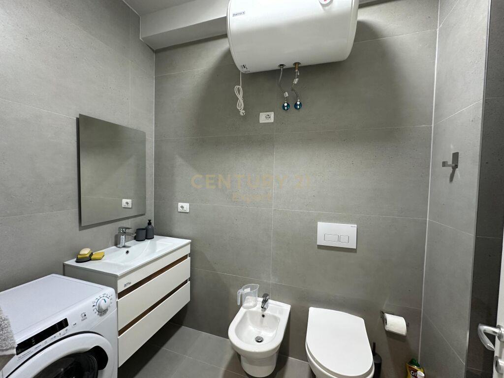 Qira Apartment 2+1+2 Hipoteka 900 € /Muaj