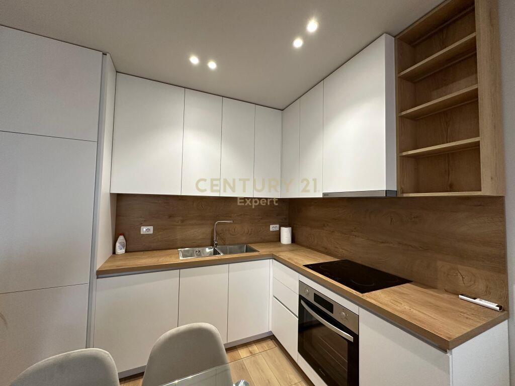 Qira Apartment 2+1+2 Hipoteka 900 € /Muaj