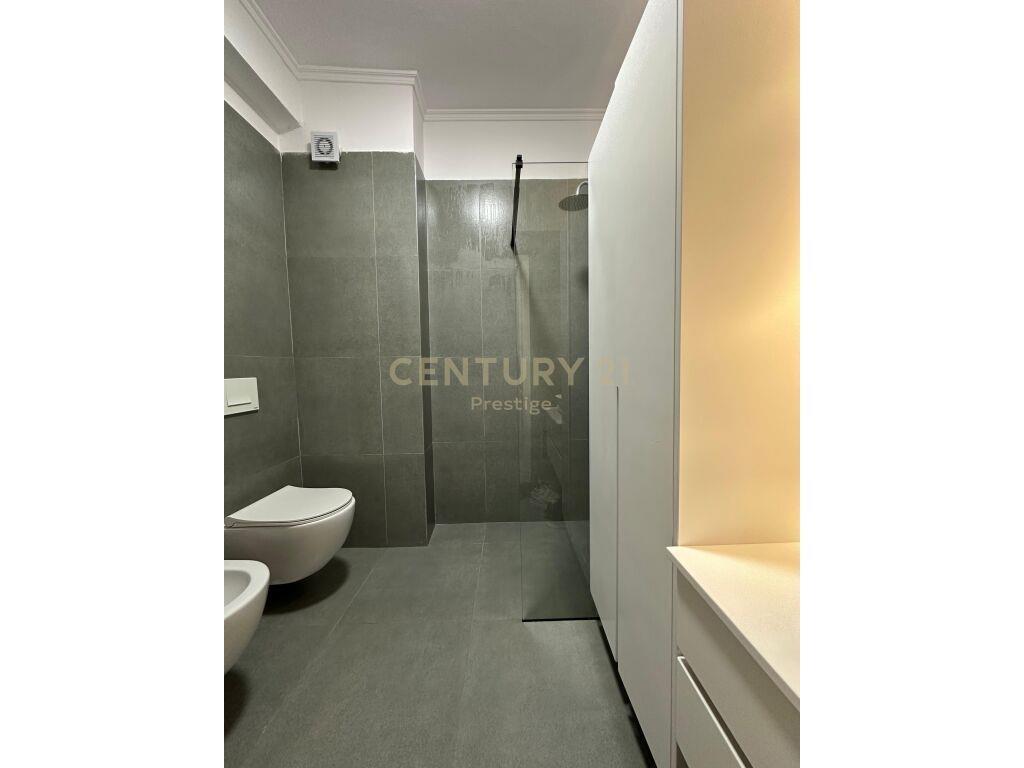 Qira Apartment 2+1+1 Astiri 600 € /Muaj