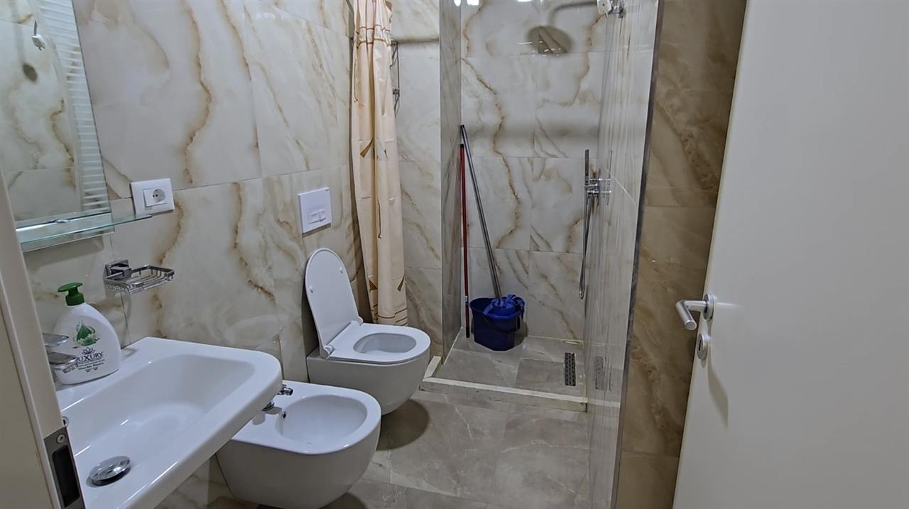 Jap me qera apartament 1+1 tek kompleksi Mangalem 21 AliDemi