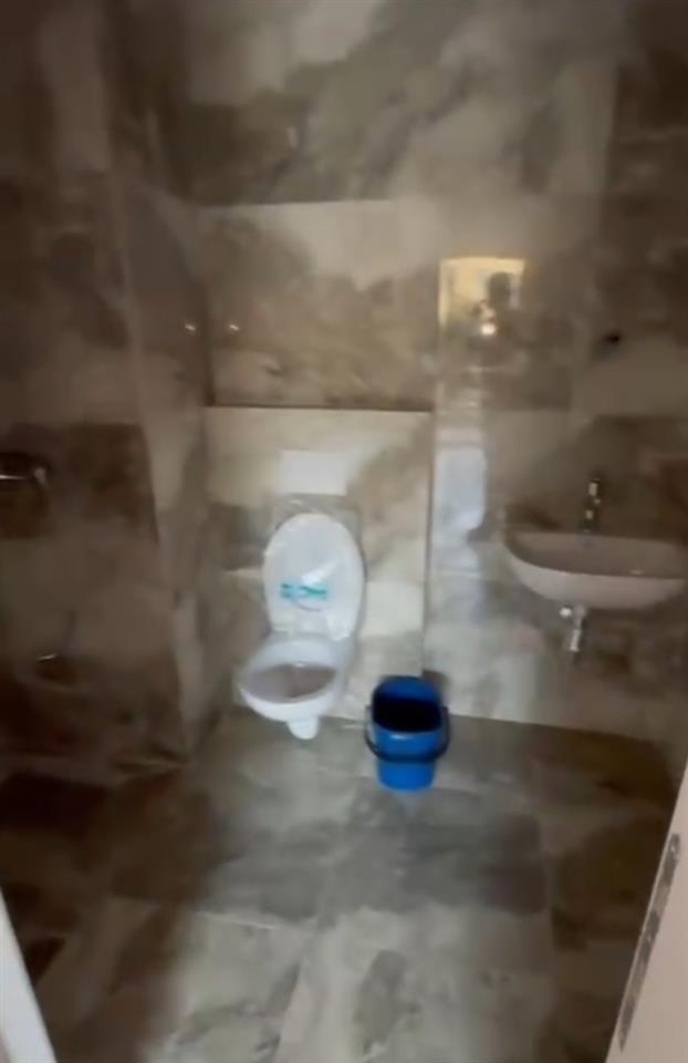 Apartament tek farmacia 10 kompleksi ARLIS