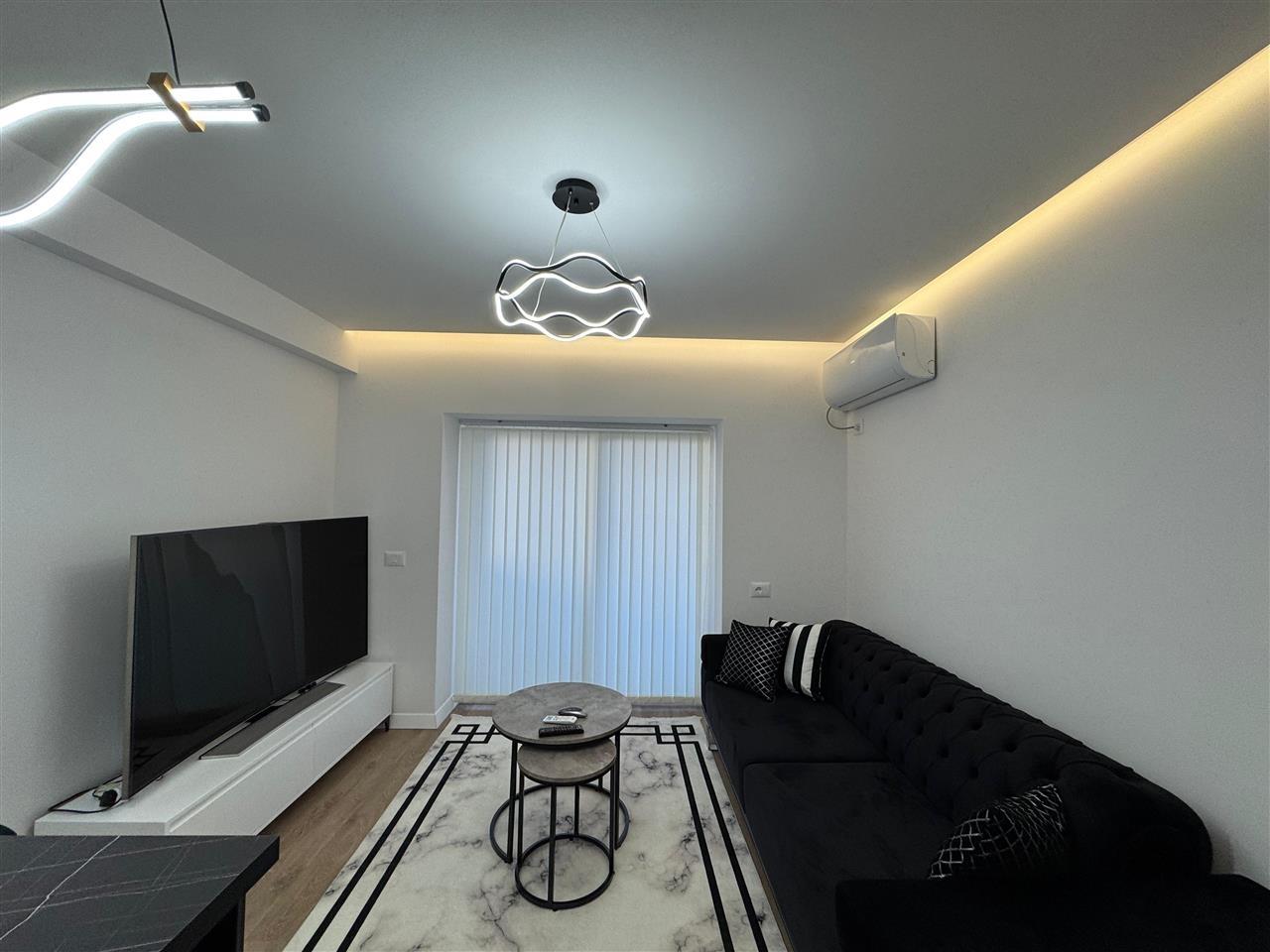 Xhamlliku , Japim me qira apartament 1+1 !