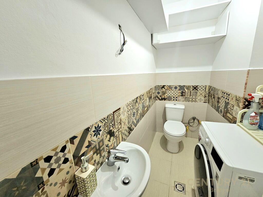 Qira Apartament 2+1+Garazh Rruga Eduard Mano € 700