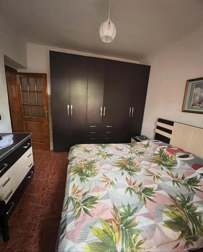 JEPET ME QERA APARTAMENT 1+1 PAS TIRANA BANK