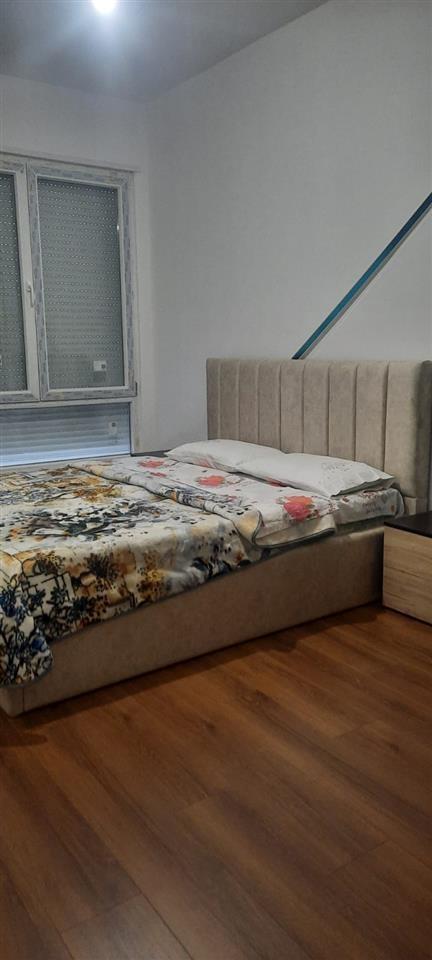 Apartament me qera