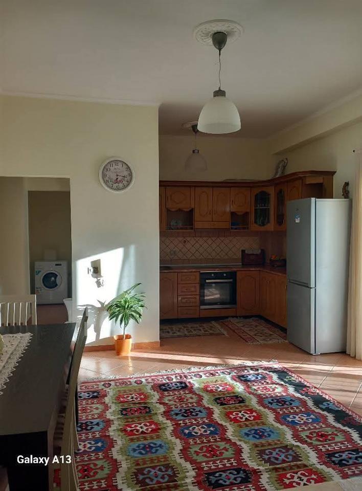 Dydhoma gjumi me Qera Afatgjate ne Bulevardin Vlore-Skel