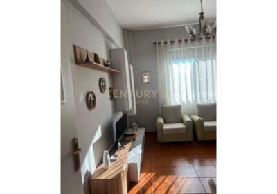 Apartament 2+1 me qira tek Stacioni i Trenit, Durres!