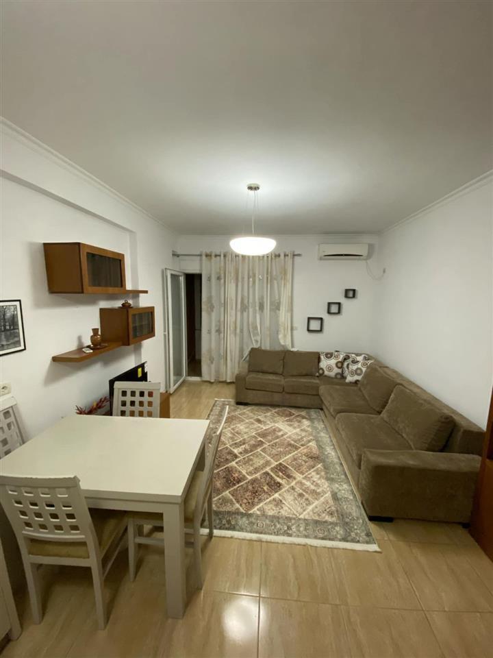 QERA – Apartament 1+1 me Ballkon