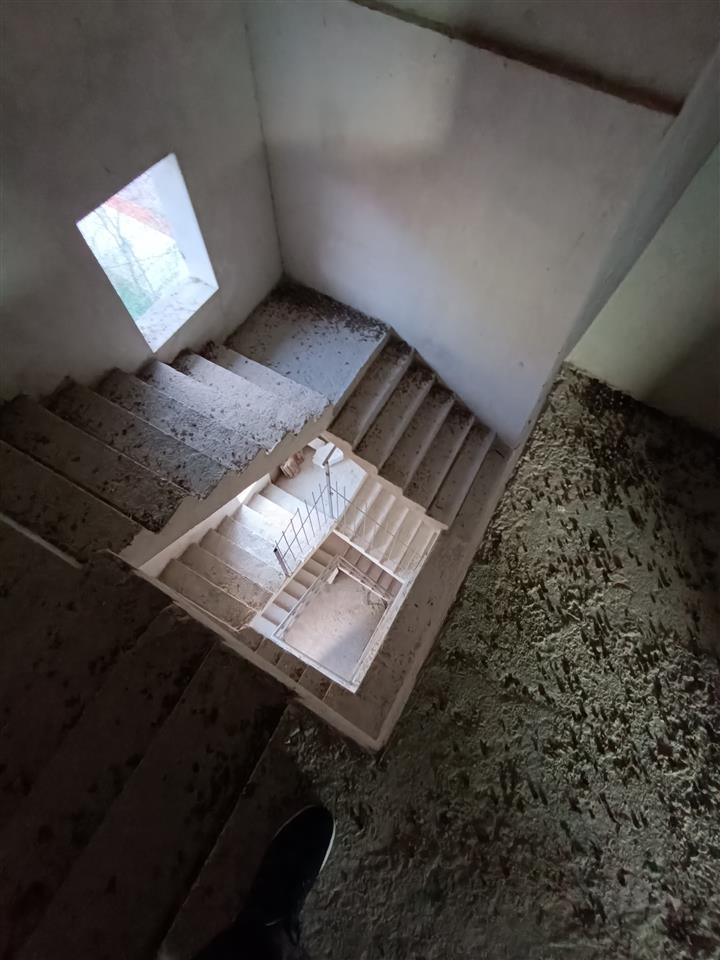 NDERTESE ME 4 KATE 900m² GJIROKASTER LAGJA 18 SHTATORI