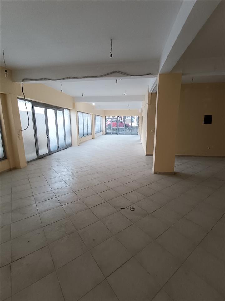 NDERTESE ME 4 KATE 900m² GJIROKASTER LAGJA 18 SHTATORI