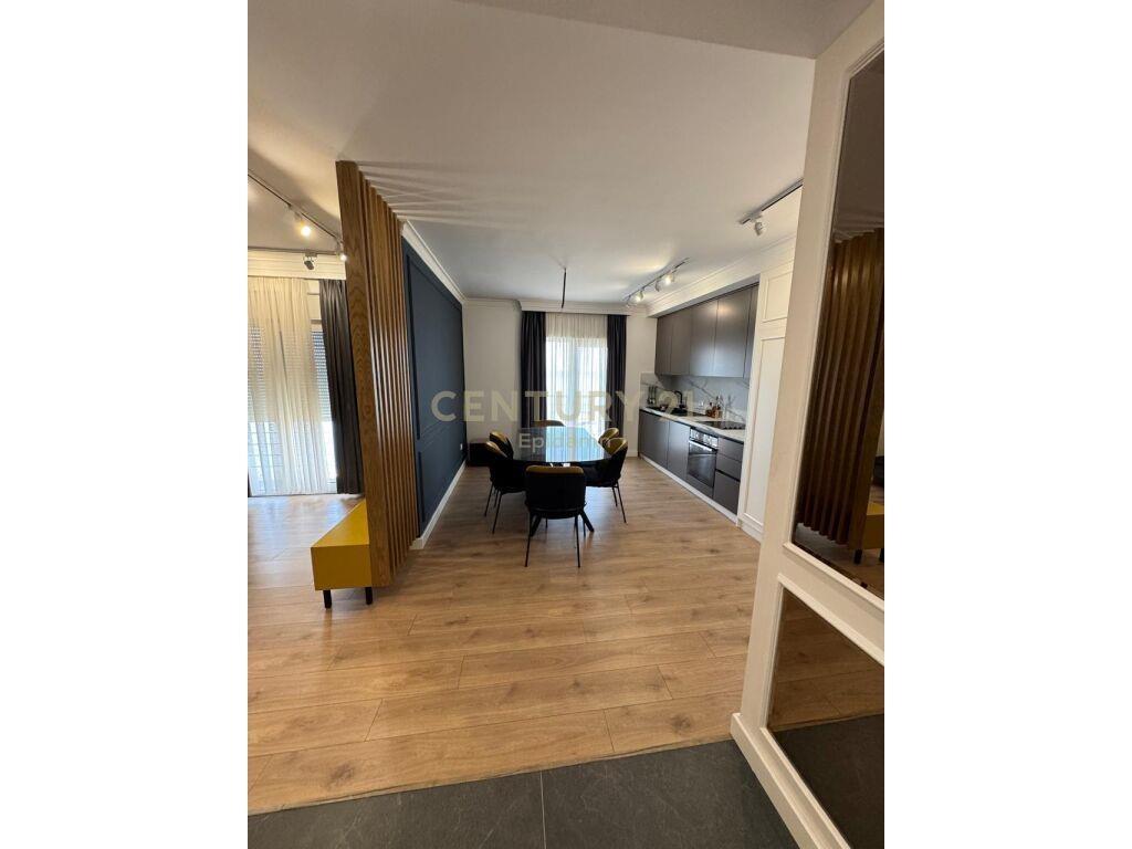 Super apartament 2+1 me pamje deti për Shitje në Vollga!