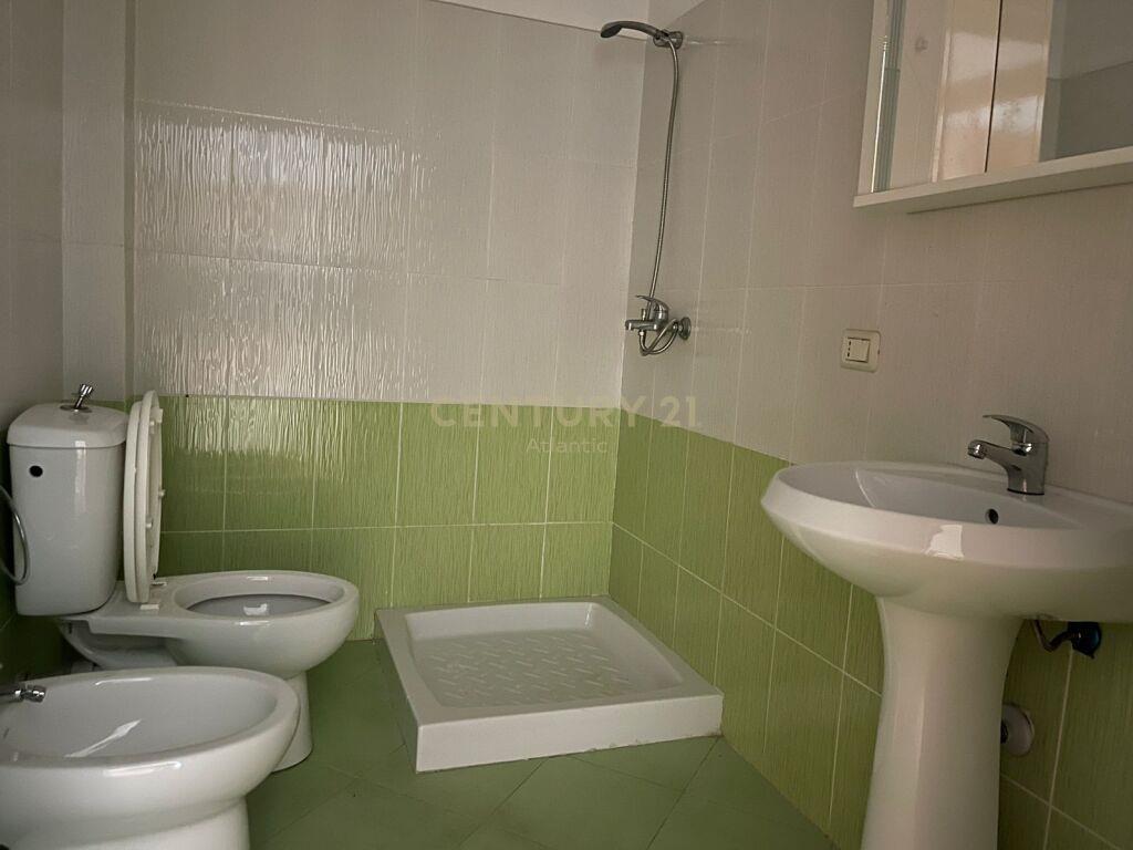SHITET APARTAMENT 1+1 NE PLAZH RROTA KUQE, DURRES!