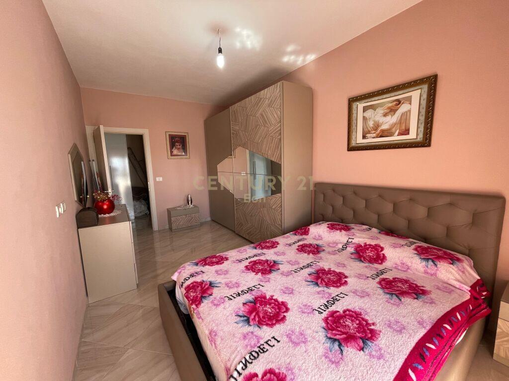 Apartament 2+1 me Qira te Pernoca, Durrës !!!