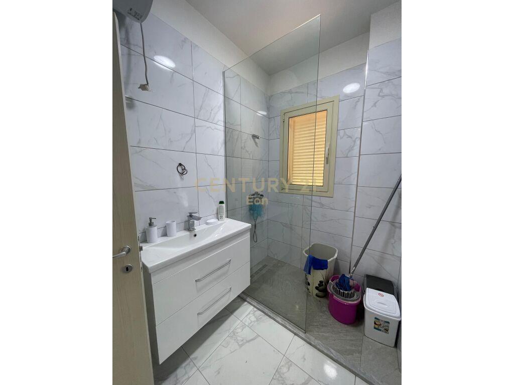 Apartament 2+1 me Qira te Pernoca, Durrës !!!