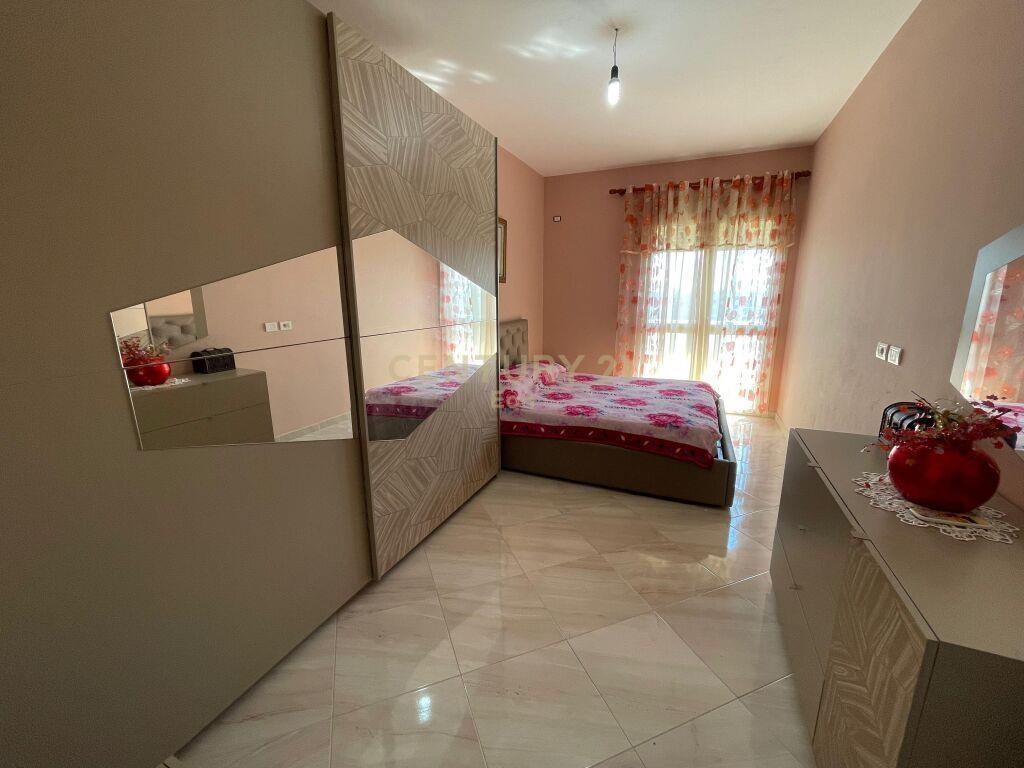 Apartament 2+1 me Qira te Pernoca, Durrës !!!