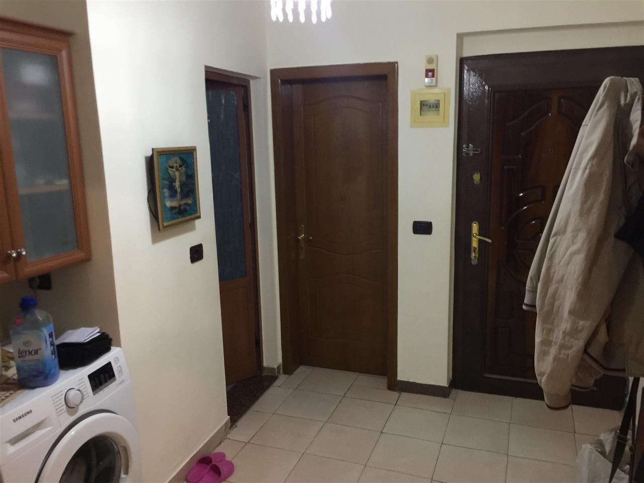 Apartament ▪︎3+1+1▪︎kati 3-te▪︎”15 Tetori Fier”