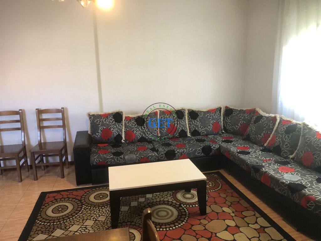 Qira, Apartament 1+1Shkolla” Kushtrimi I Lirise