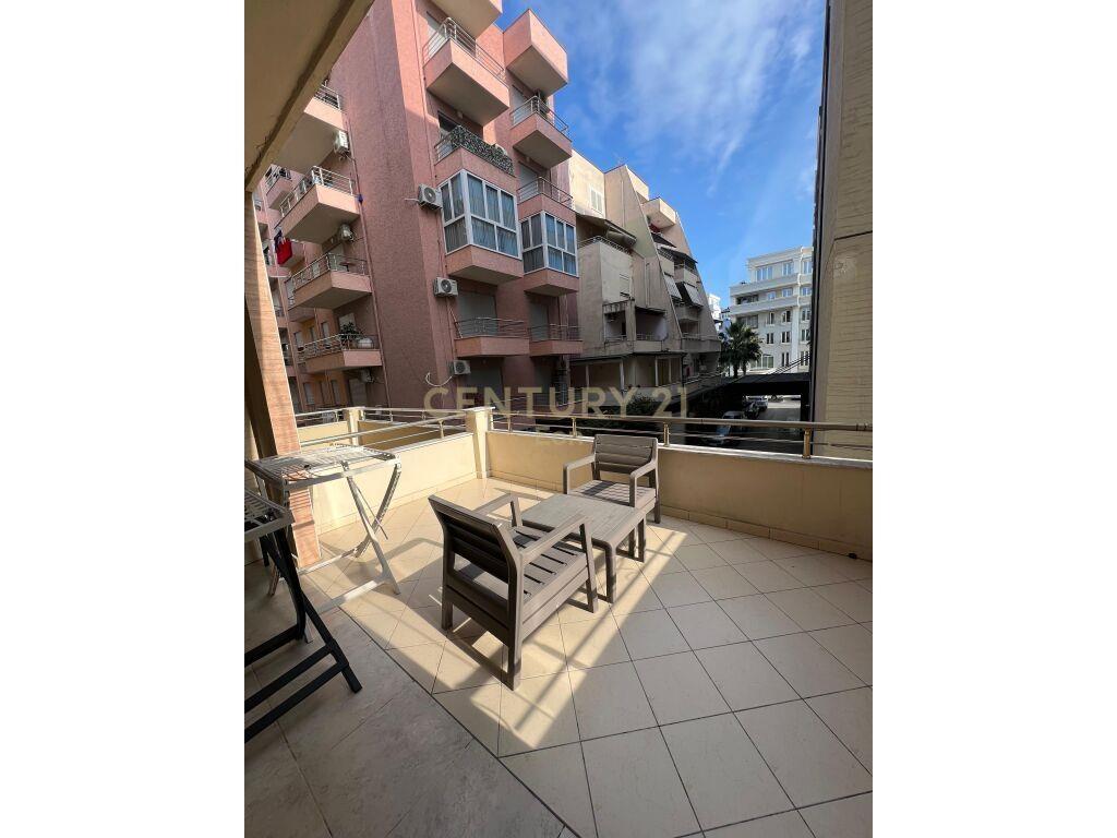 1+1 apartment for rent in Durrës.