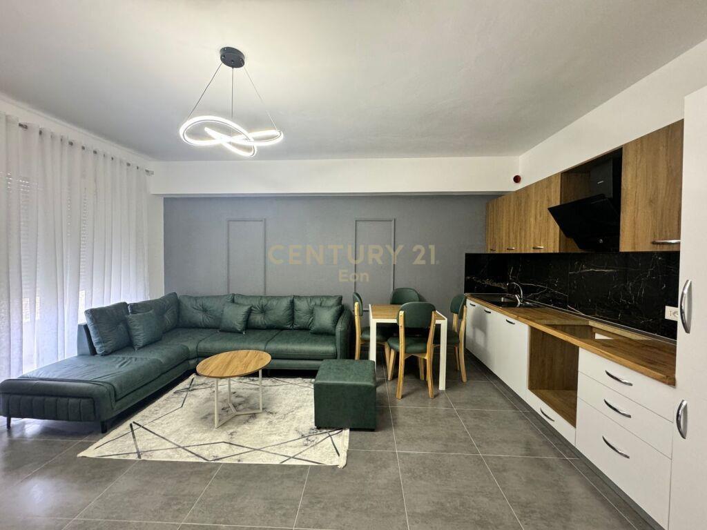 SHITET APARTAMENTI 1+1 TEK SHKEMBI KAVAJES,DURRES!