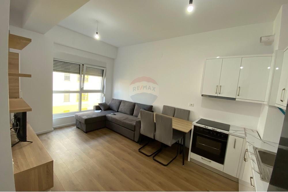Apartament 1+1 per qira ne ALi Demi Tirane