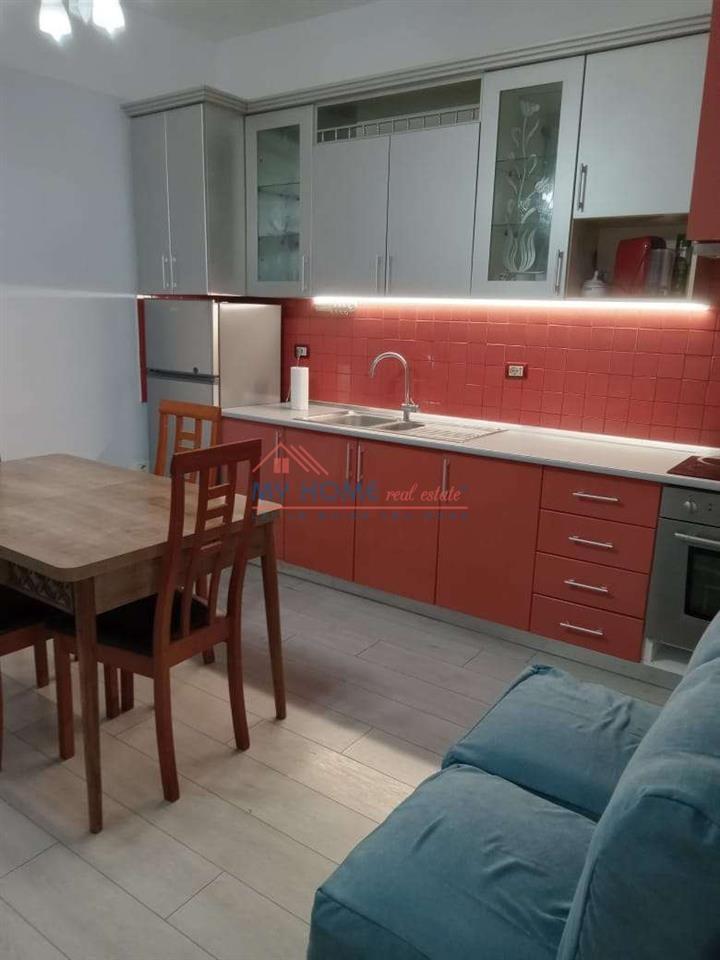 Apartament 2+1 me qera Myslym Shyri