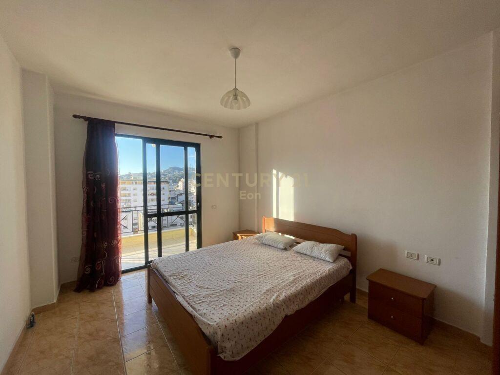 Apartament 1+1 + Verande me Qira në Lagja nr.6, Durrës – 300