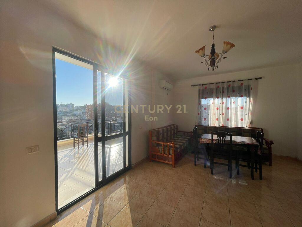 Apartament 1+1 + Verande me Qira në Lagja nr.6, Durrës – 300