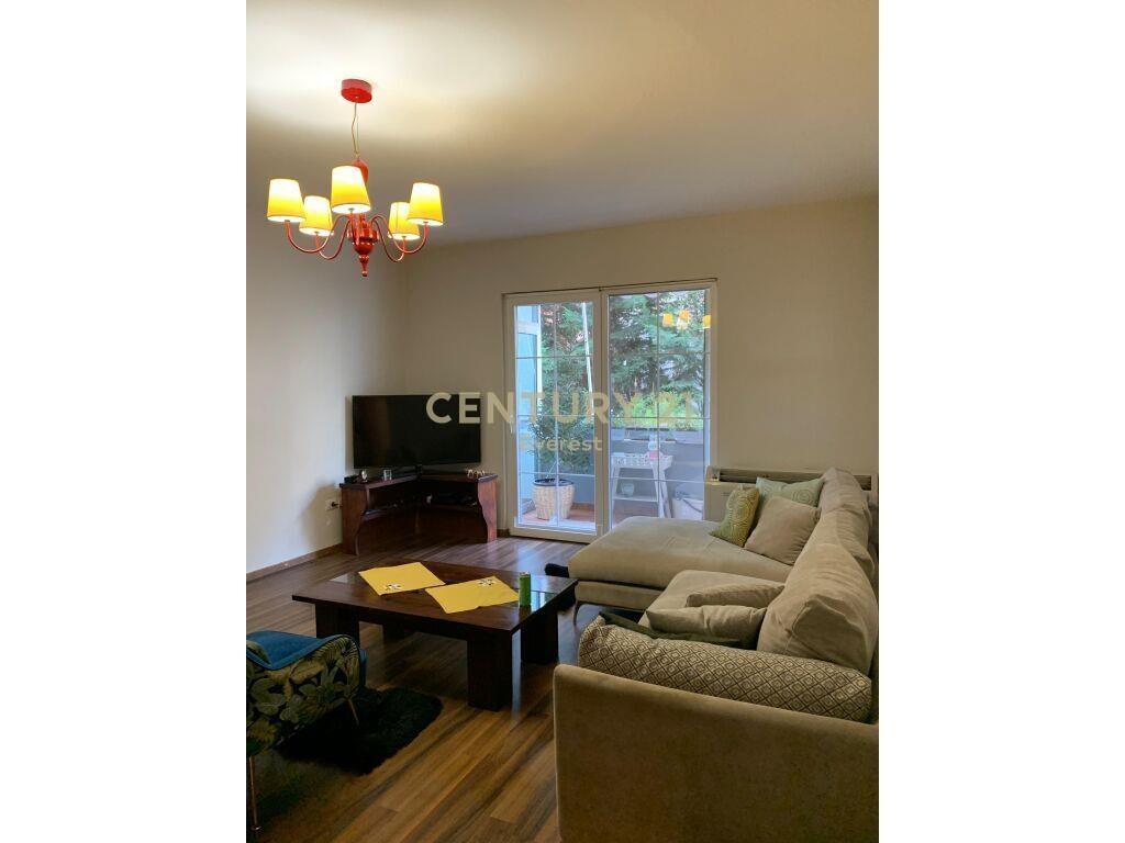 RRUGA BARDHYL, JAPIM ME QIRA APARTAMENT 1+1!