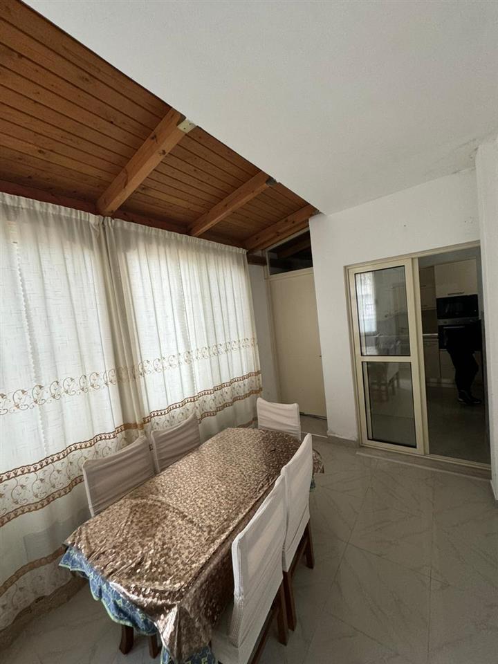 JEPET ME QIRA APARTAMENTE ME ADRES; FIER