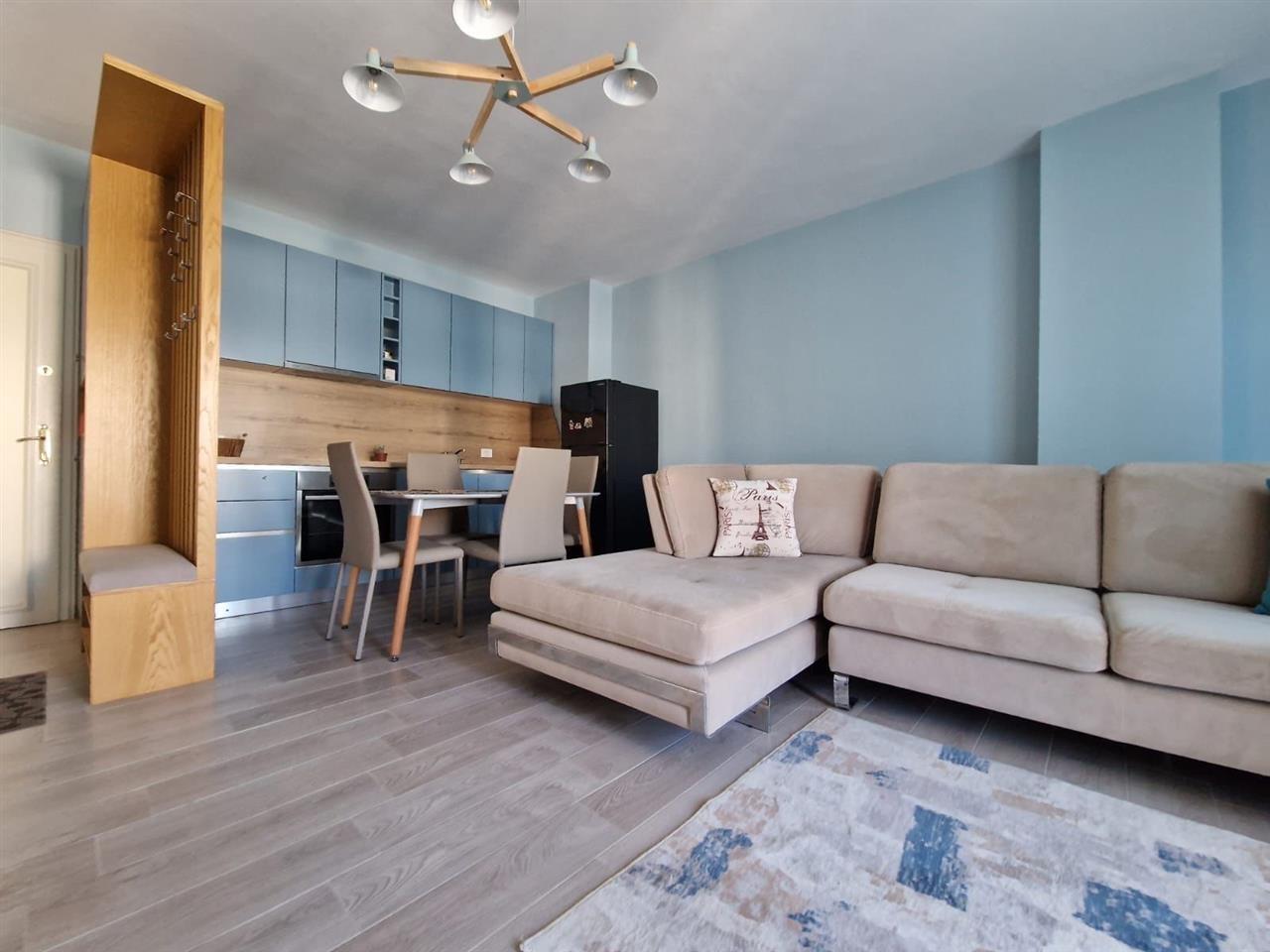 Jepet apartament me qera tek kompleksi “Fafa”(Durres)