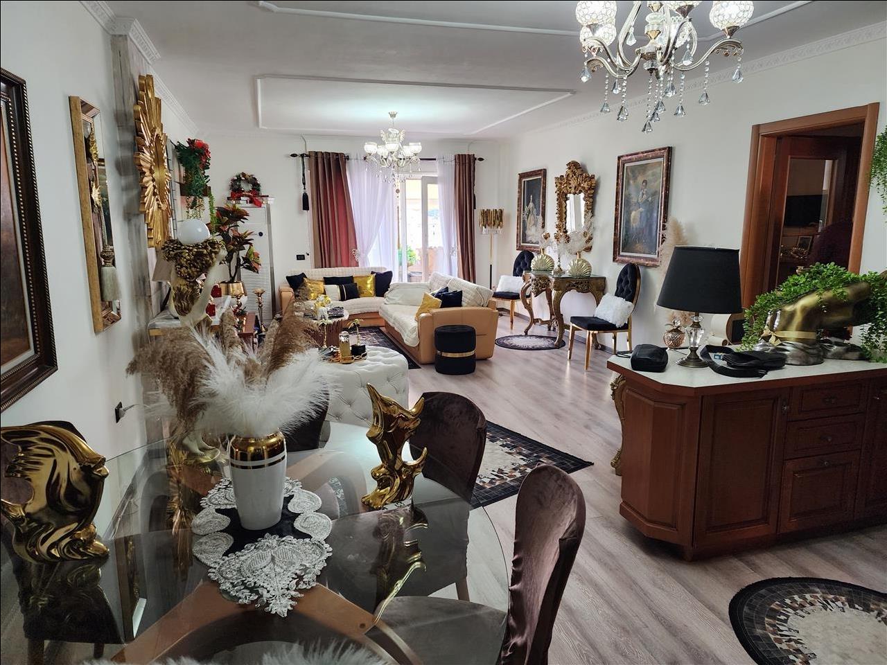 APARTAMENT 144M² 5 MIN LARG QENDRES NE SHITJE