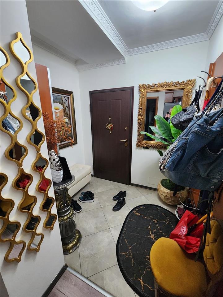 APARTAMENT 144M² 5 MIN LARG QENDRES NE SHITJE