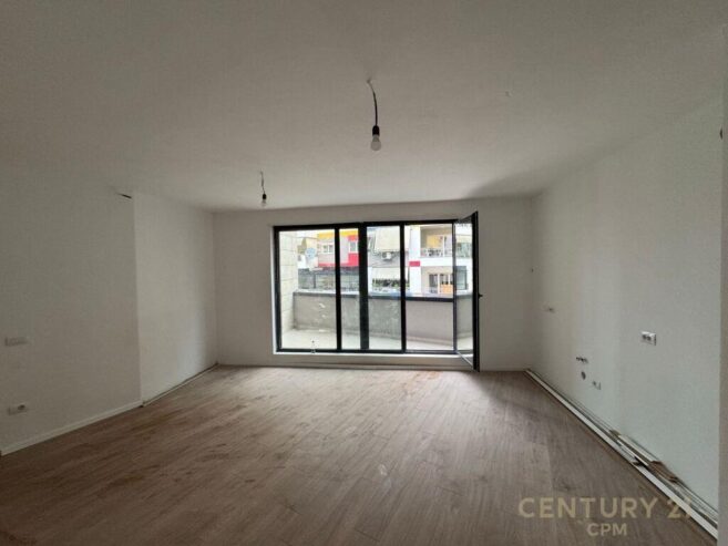Apartament 2+1+2 per shitje te Kopshti Zoologjik!