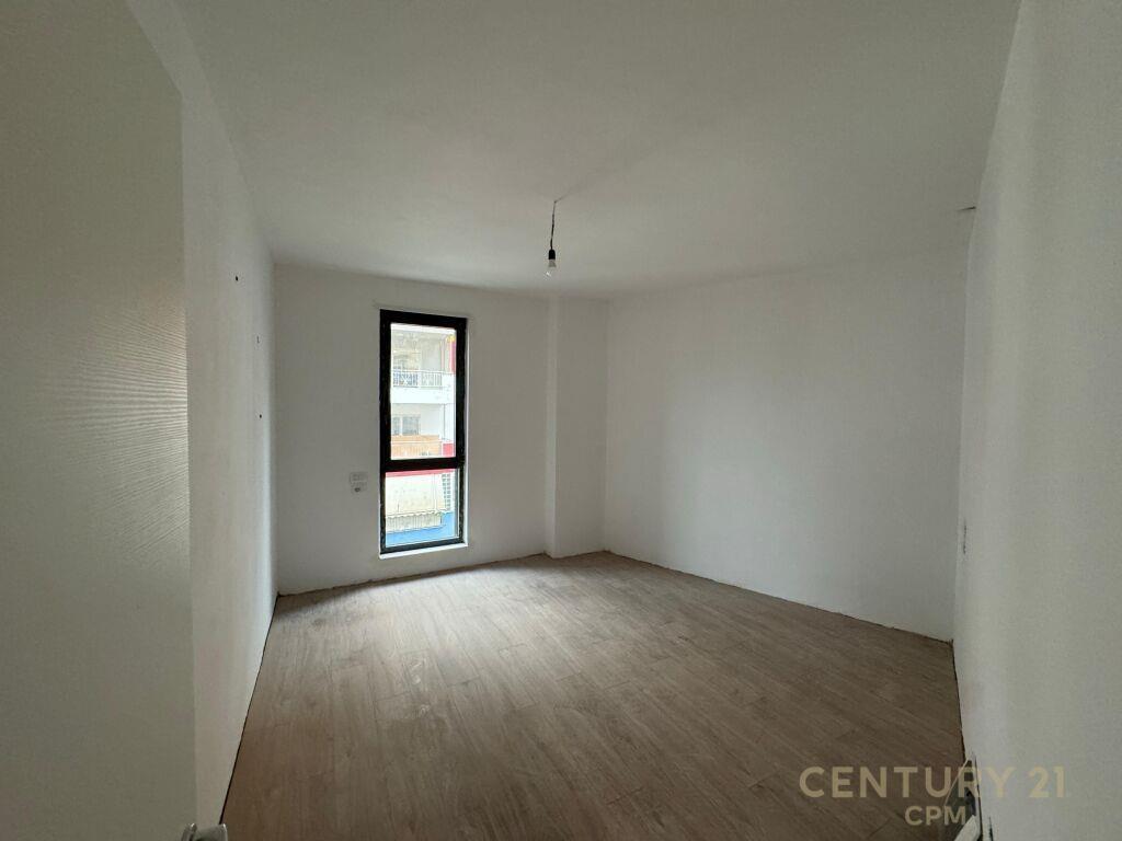 Apartament 2+1+2 per shitje te Kopshti Zoologjik!