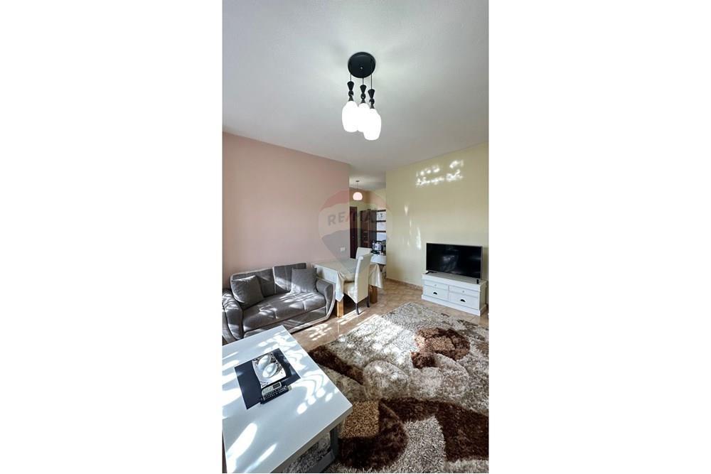 Apartament per qira, 2+1 ne Zog te Zi