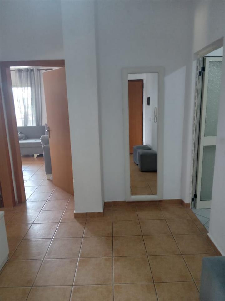 Apartamente per shitje 1+1 siperfaqe Plazh
