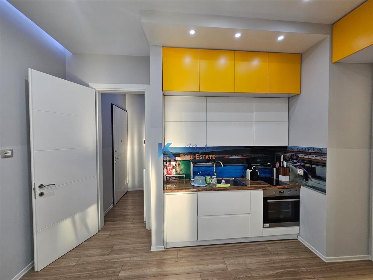 1+1 per qira te Kompleksi Delijorgji