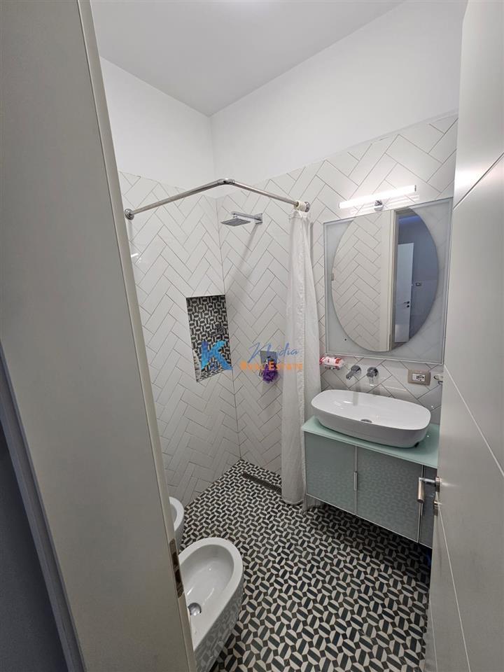 1+1 per qira te Kompleksi Delijorgji