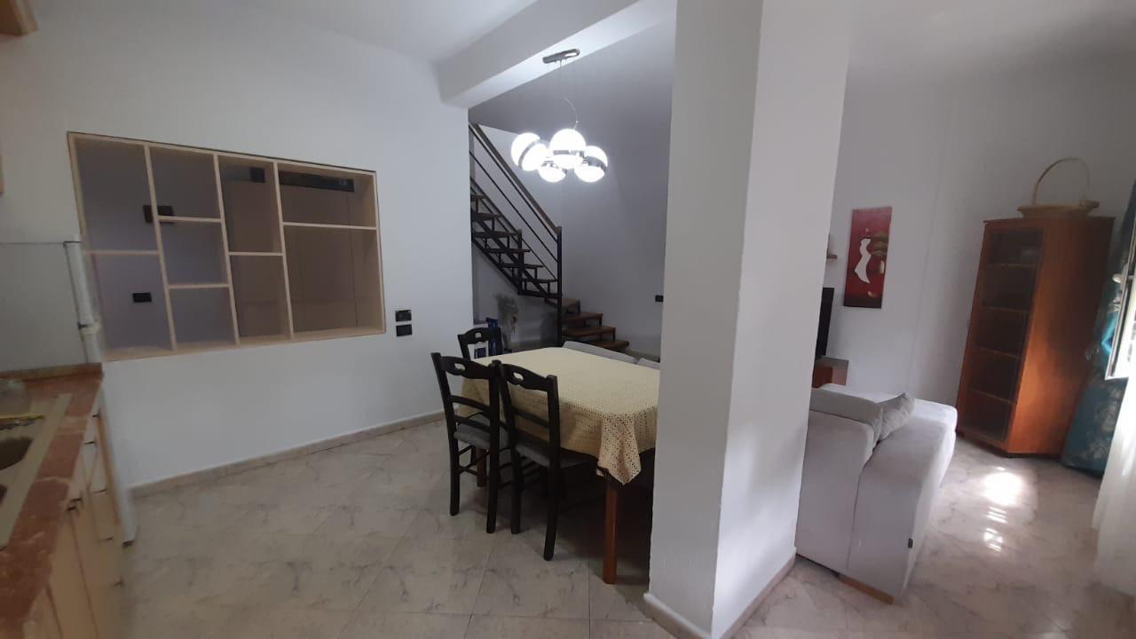 Apartament Duplex per qira te Stadiumi Dinamo