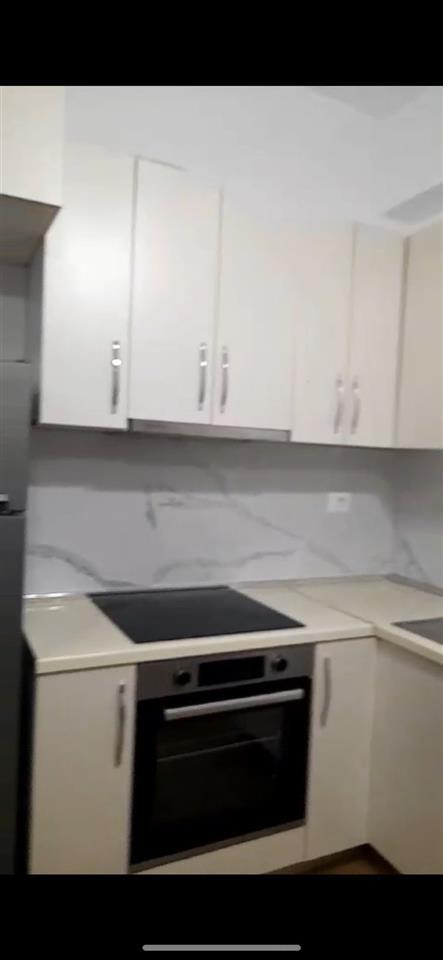 Jepet me qira apartament 1+1
