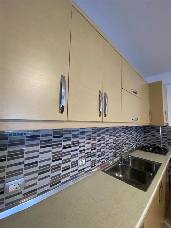 Jepet apartament me qera ne Sarande