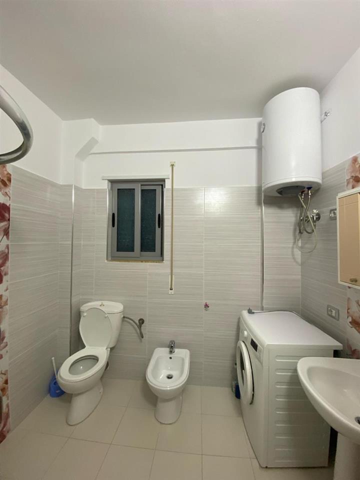 Jepet apartament me qera ne Sarande