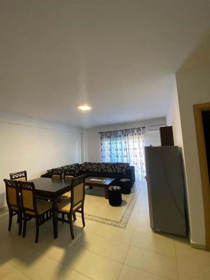 Jepet apartament me qera ne Sarande