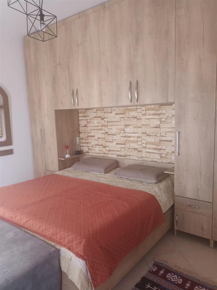 jepet apartment me qera ne vlore