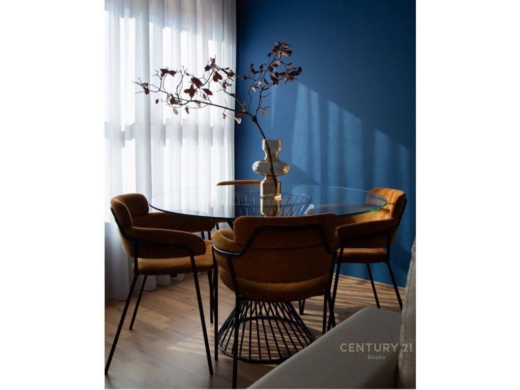 APARTAMENT 1+1 MODERN PER QIRA!