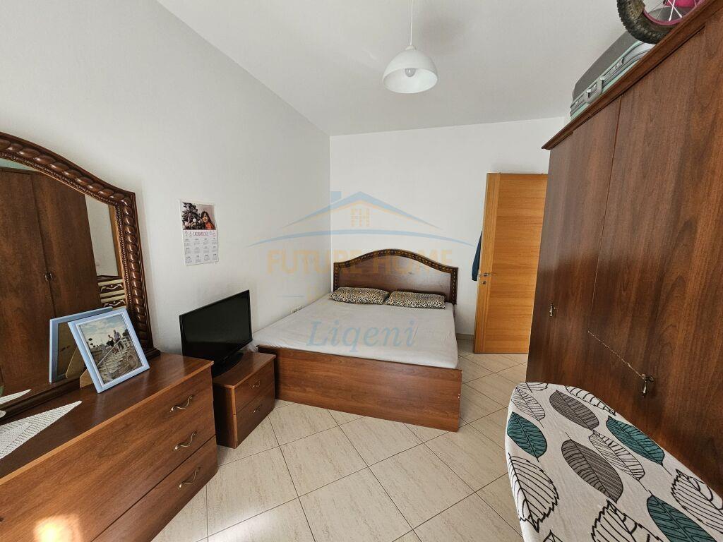 Apartamenti 2+1 per shitje tek Liqeni i Thate.230000 euro