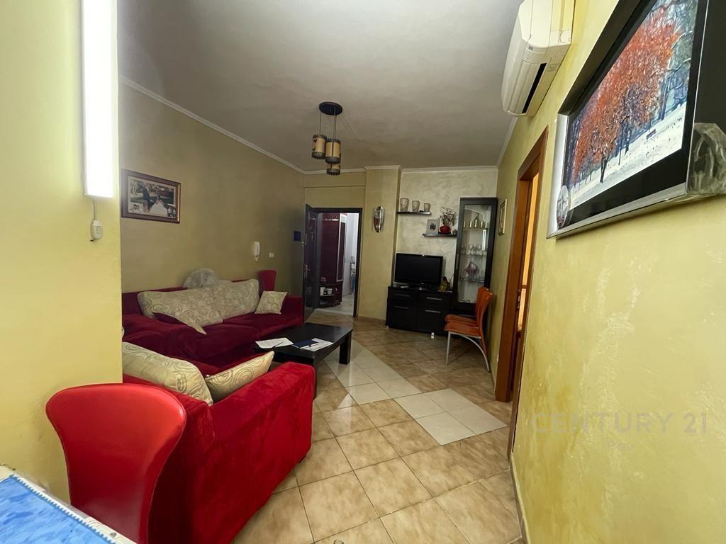 JEPET APARTAMENT 2+1 NE PLAZH ILIRIA